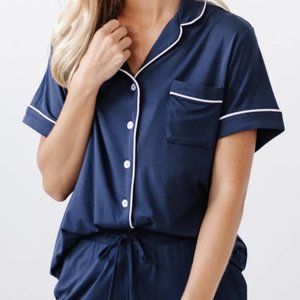 SOLD ELSEWHERE.   NWOT COZY EARTH Pajama Set - An Oprah Favorite!